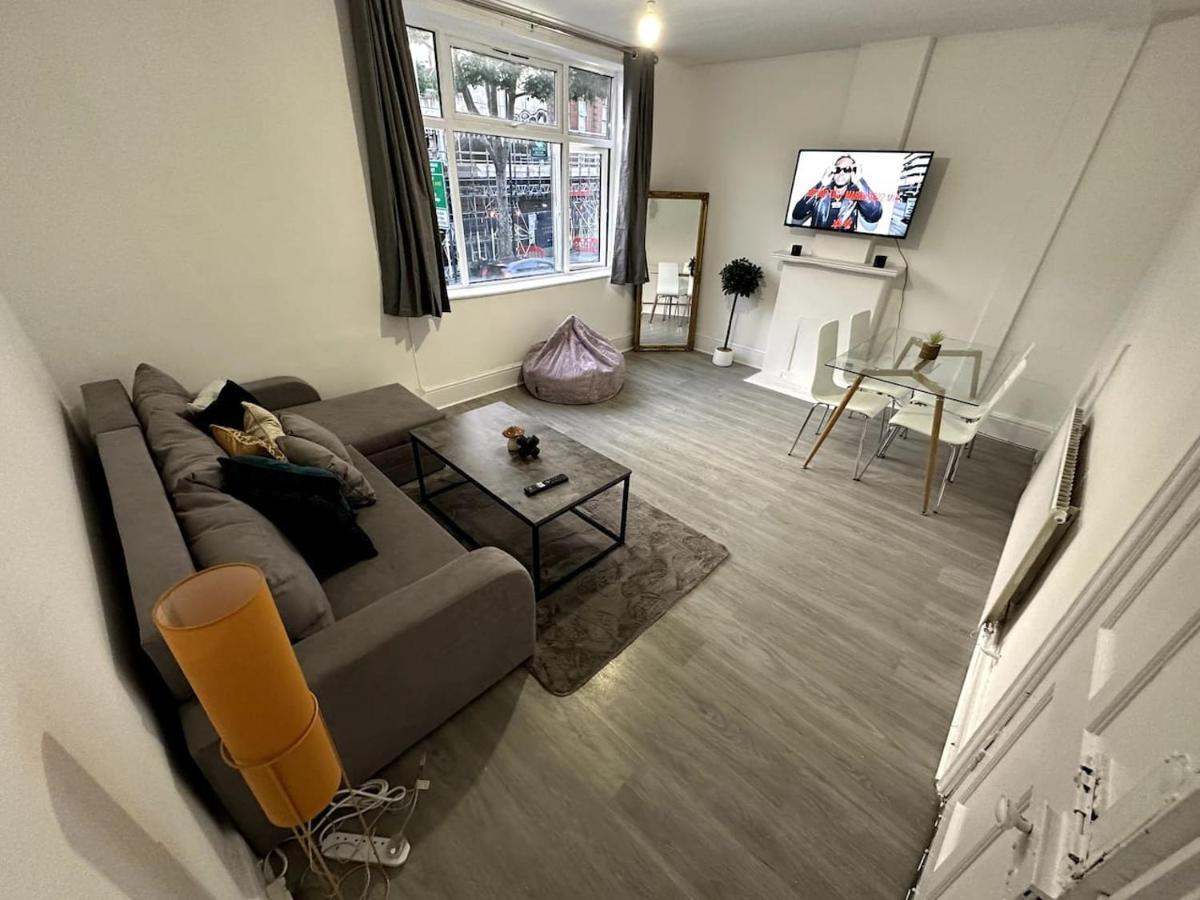 Wonderful 2 Bedroom On Tower Bridge Londra Dış mekan fotoğraf