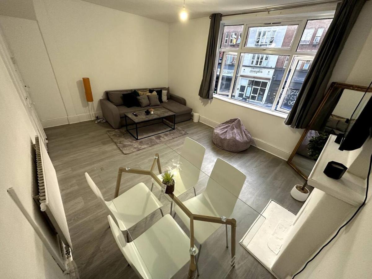 Wonderful 2 Bedroom On Tower Bridge Londra Dış mekan fotoğraf